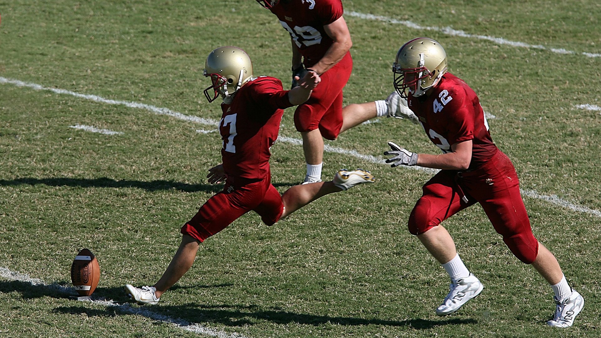 黄蜂封锁火箭，范弗利特破茧成蝶—一个非典型英雄的唯一性时刻