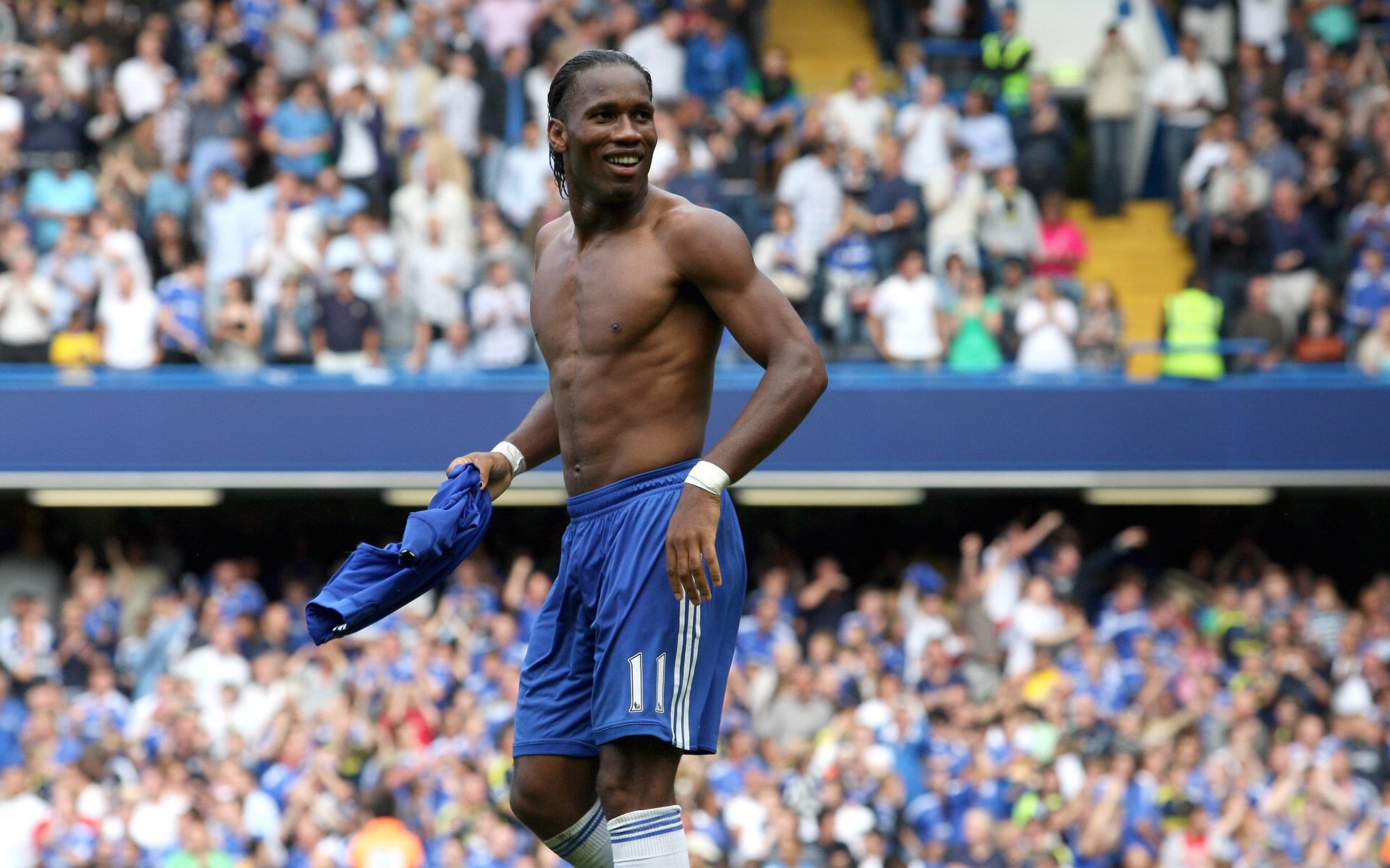 暗夜中的秩序之光,当阿诺德的中场统治力,为意大利敲开2026世界杯四强之门